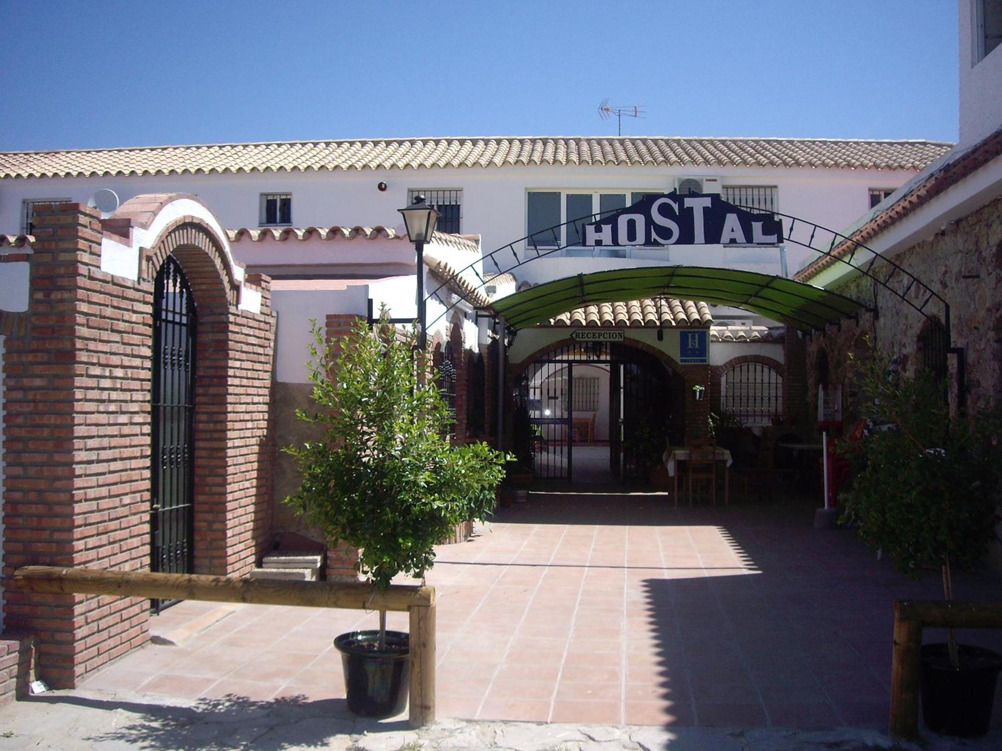 Hostal Mini Golf لوس كانيوس دي ميكا المظهر الخارجي الصورة