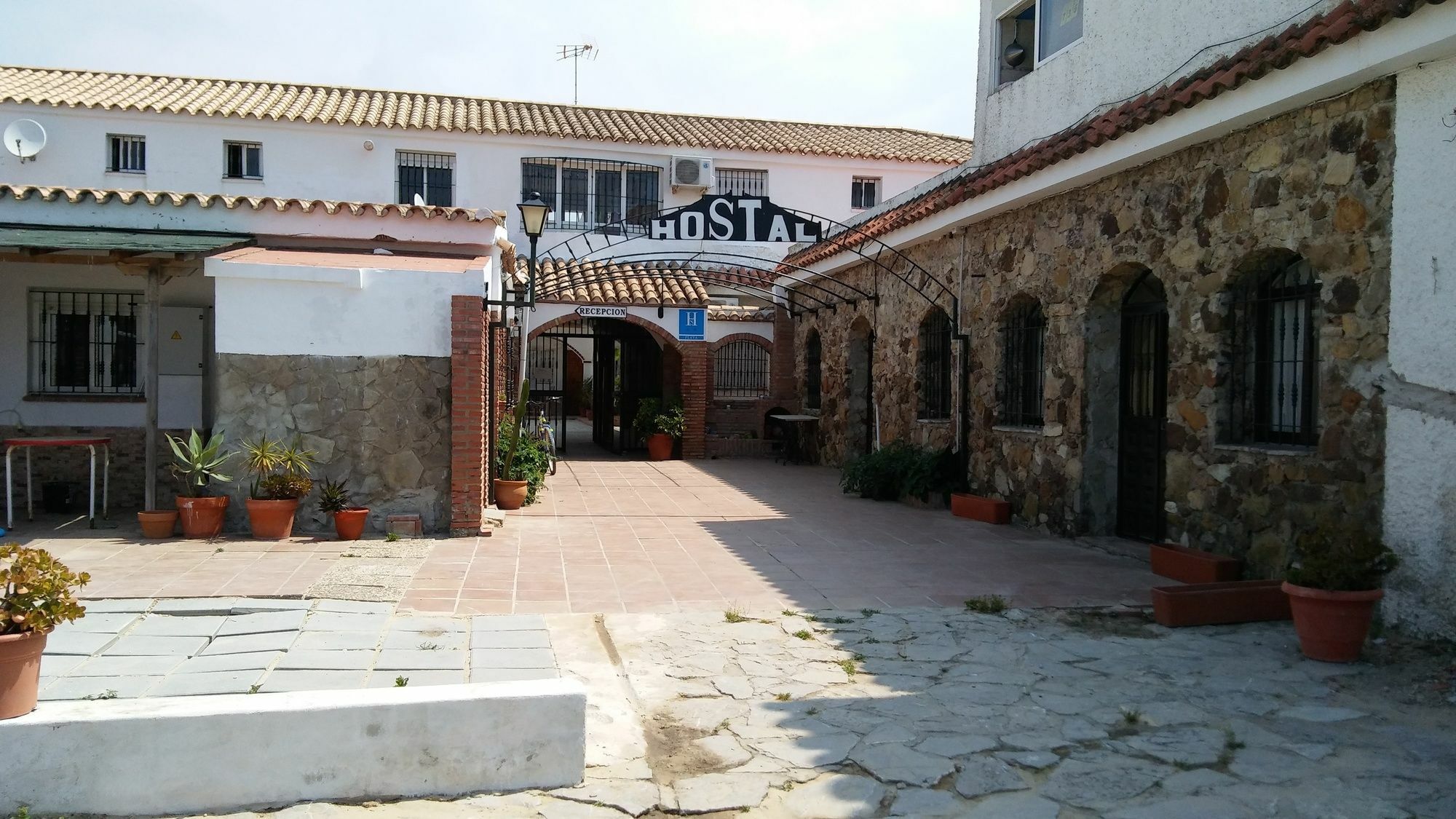 Hostal Mini Golf لوس كانيوس دي ميكا المظهر الخارجي الصورة
